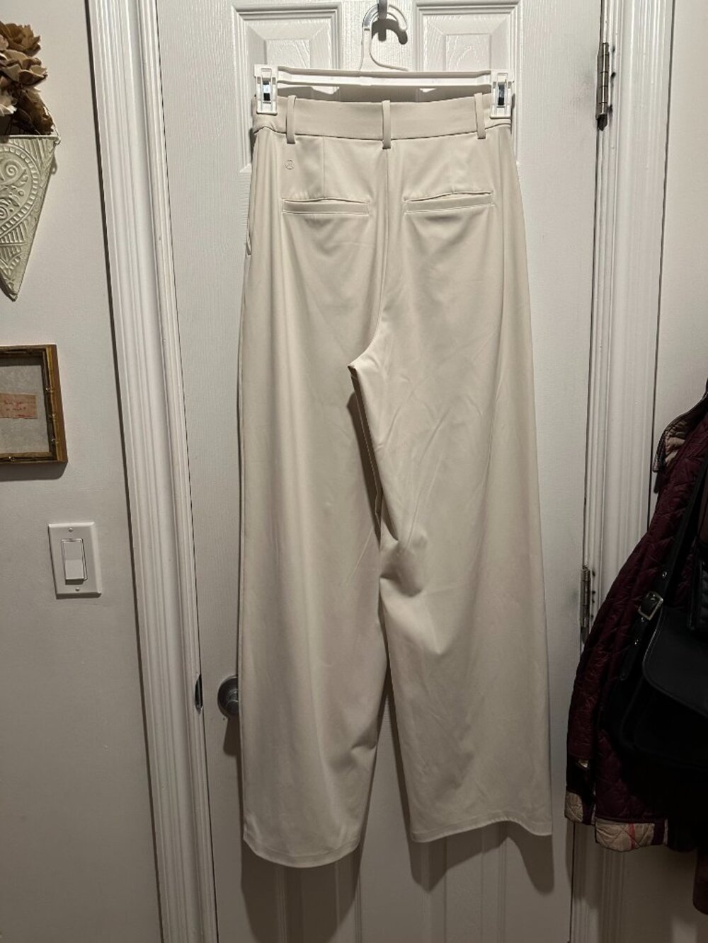 lululemon athletica Cream Wide-Leg Trousers - Picture 4 of 6